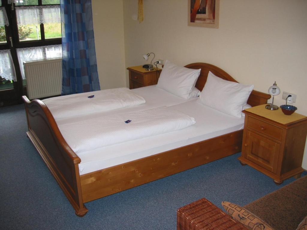 Waldpension Jaegerstueberl Bad Griesbach  Phòng bức ảnh